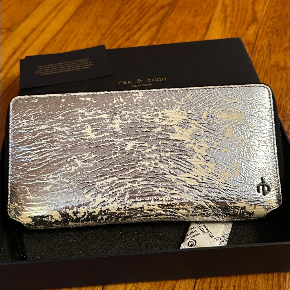Rag & Bone Distressed silver zip around leather Wallet